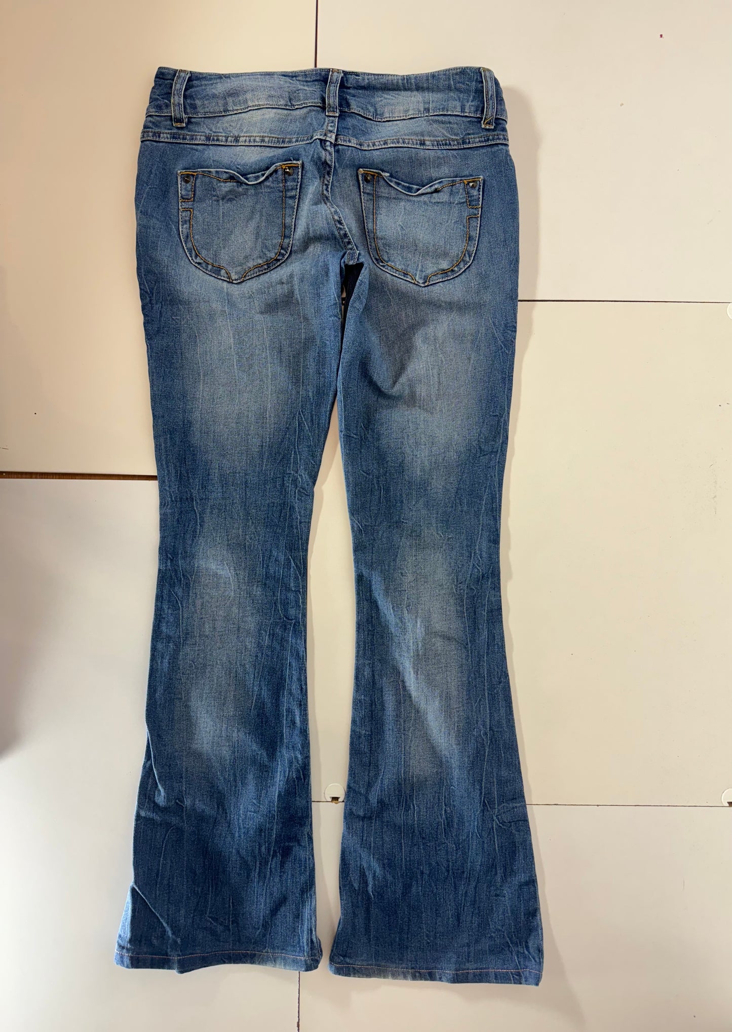 Lågmidjade jeans–stl: S