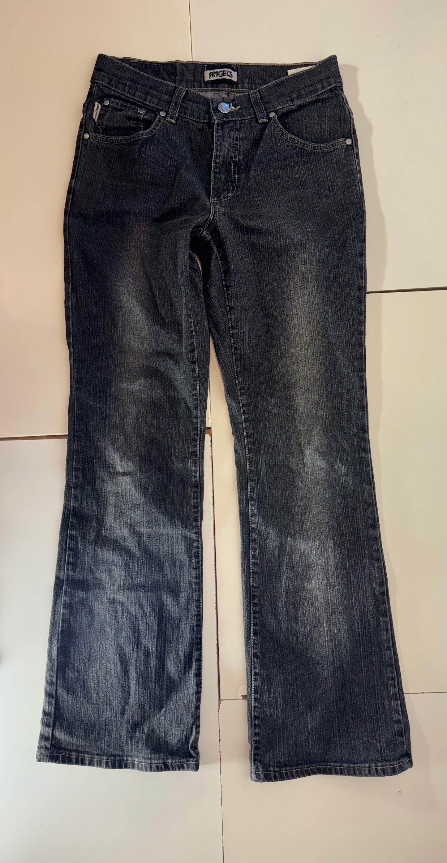 Utsvängda jeans stl: S