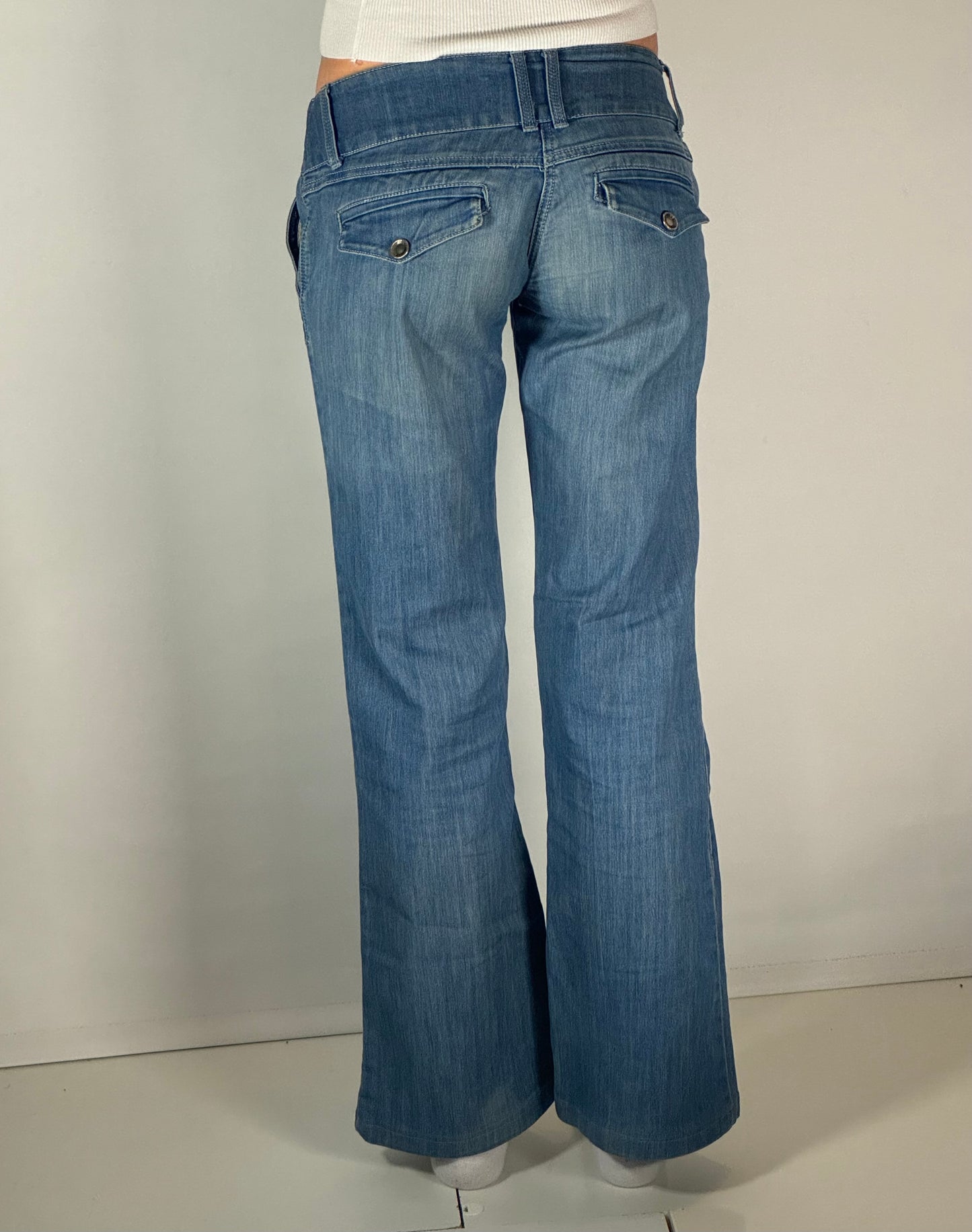 Lågmidjade jeans–stl: XS