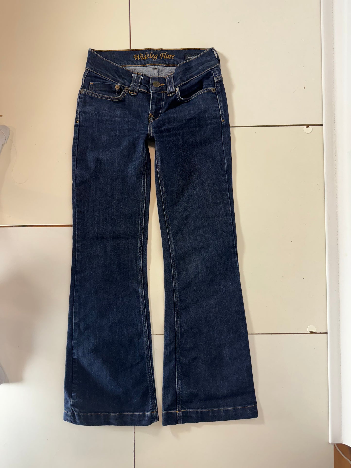 Lågmidjade jeans–stl: XS