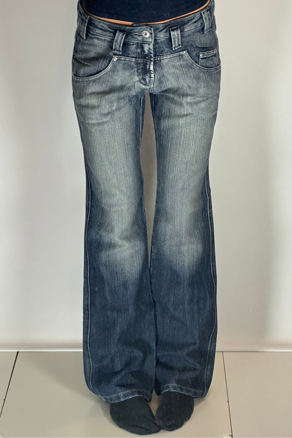 Utvängda jeans stl: S