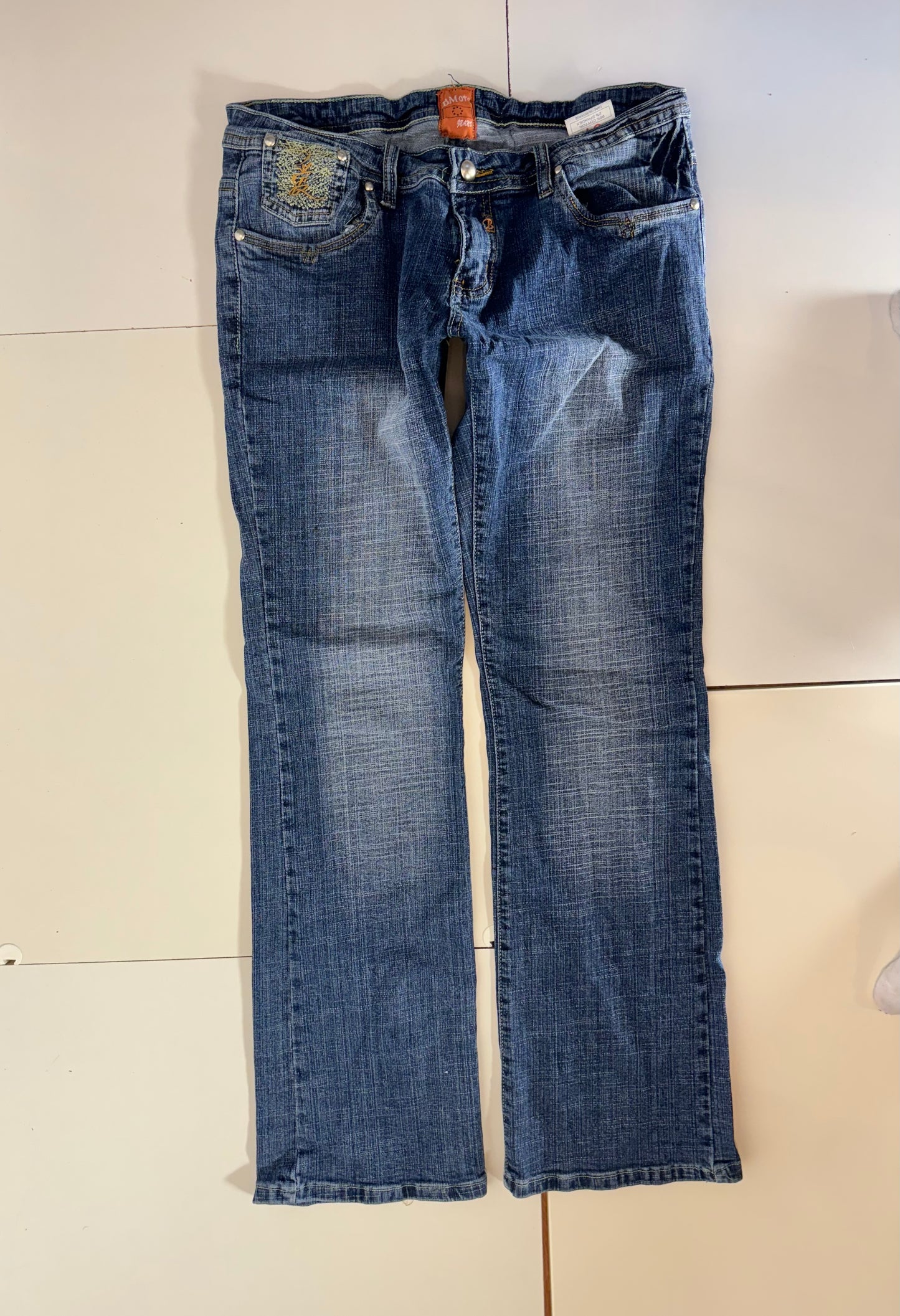 Lågmidjade jeans–stl: M