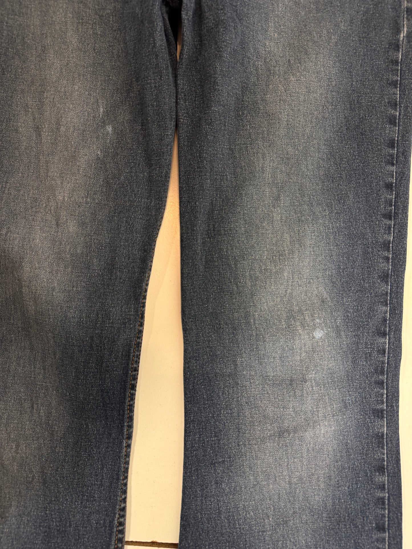 Utsvängda jeans stl: S