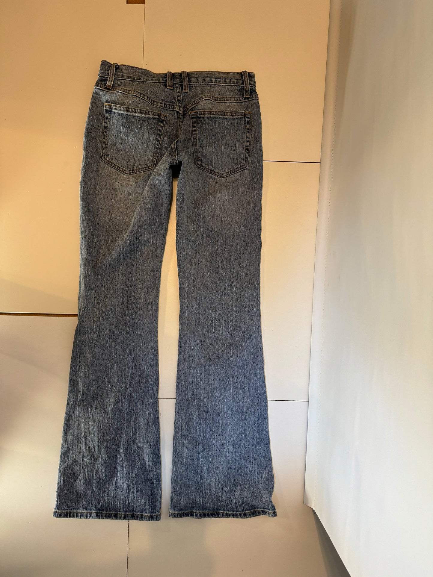 Lågmidjade jeans–stl: S