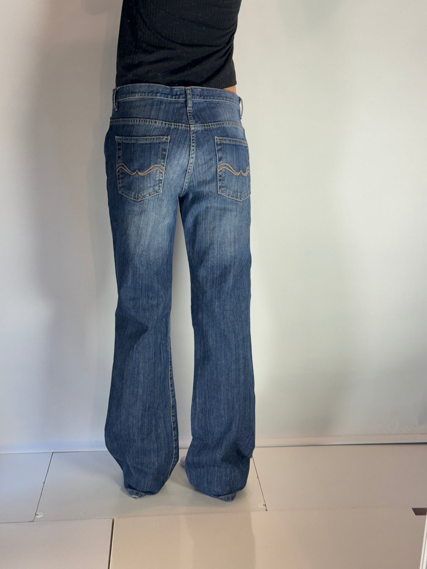 Jeans–stl: M