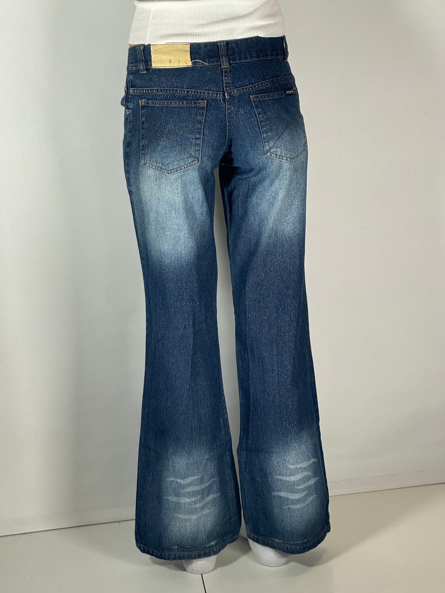 Utsvängda jeans–stl: XS