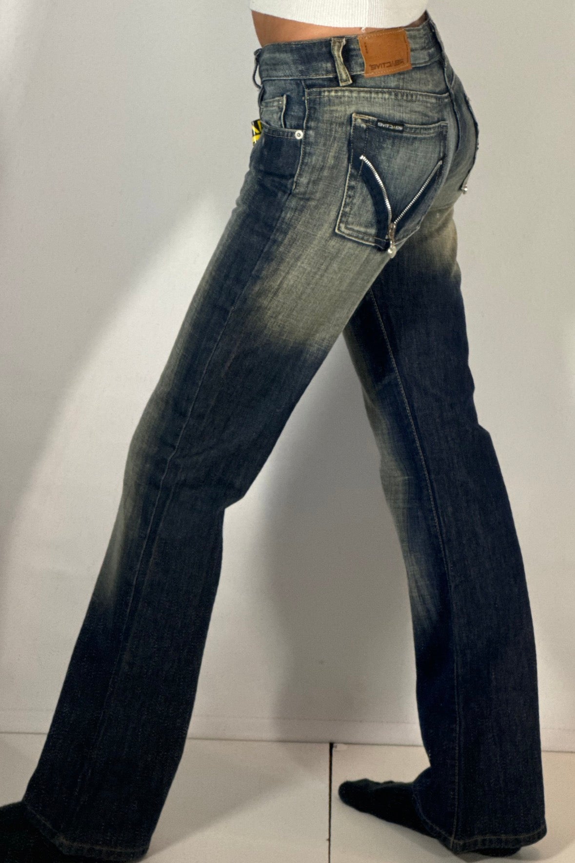 Lågmidjade jeans stl: XXXS (W26/L32)