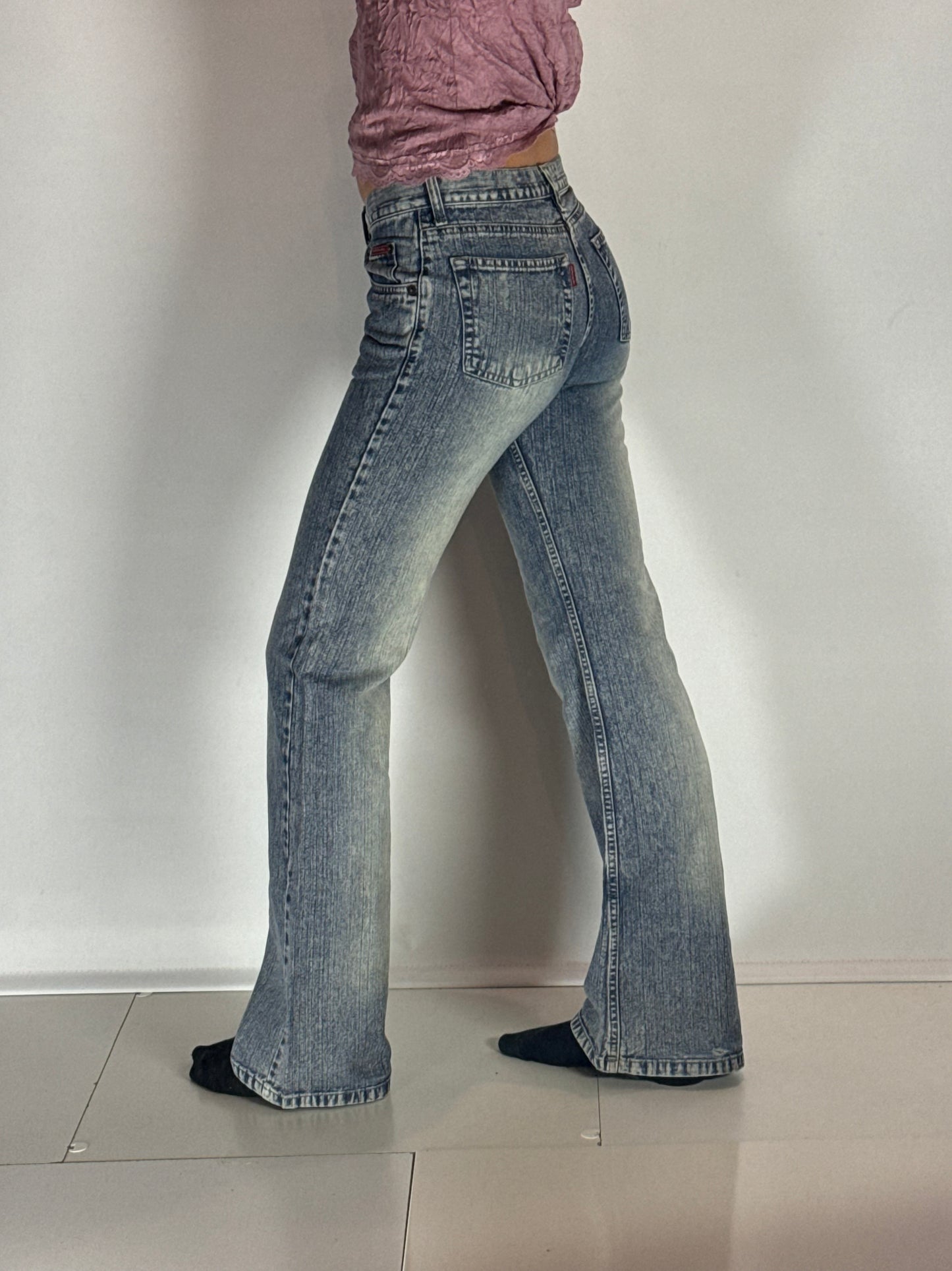 Utsvängda jeans–stl: XXS