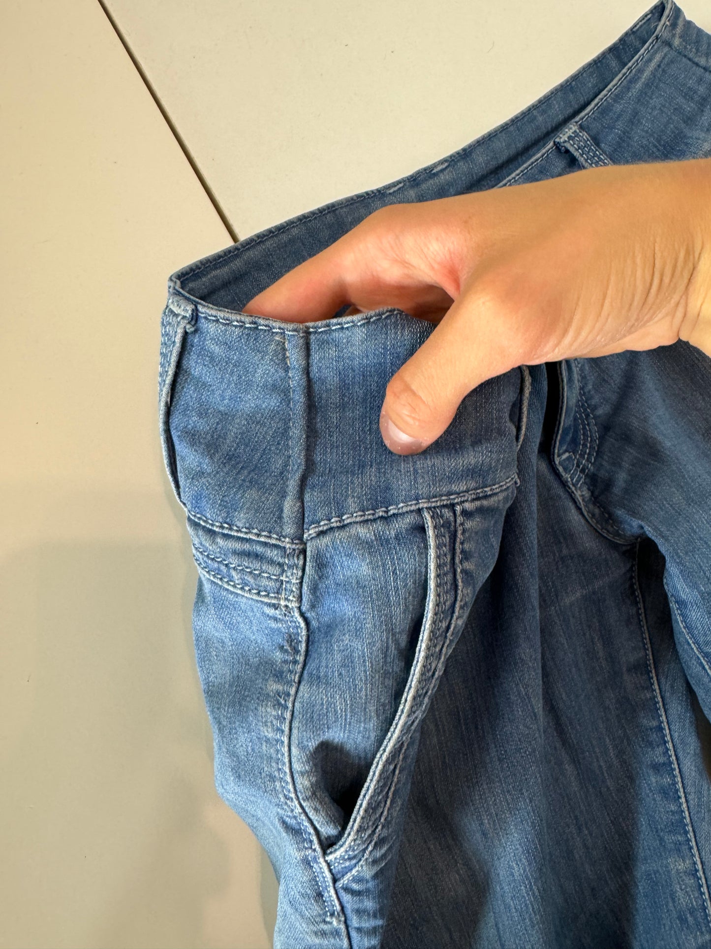 Lågmidjade jeans–stl: XS