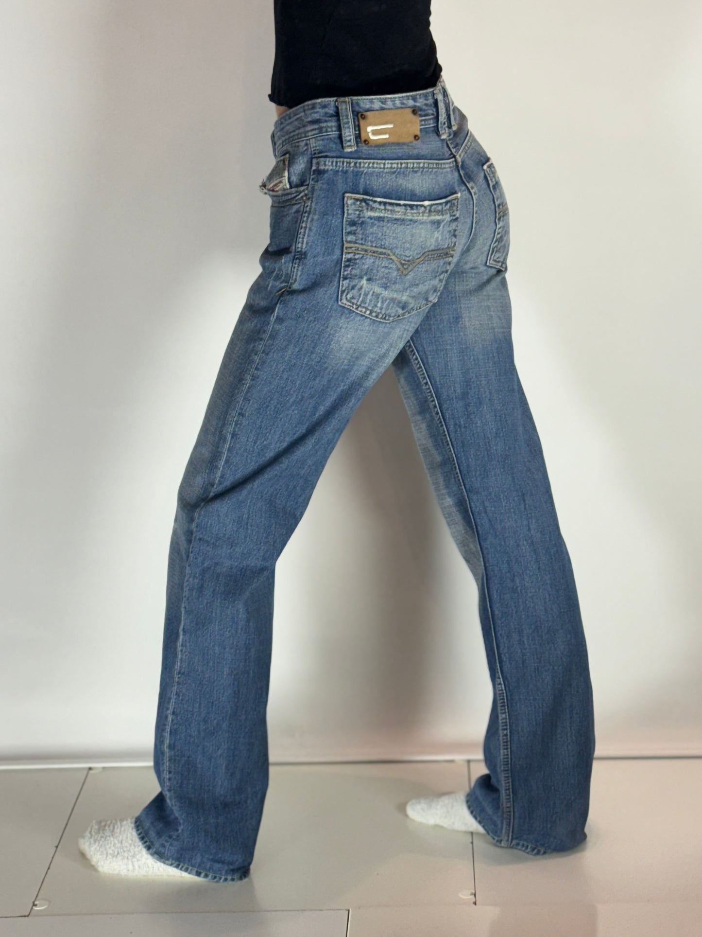 Diesel jeans–stl: M