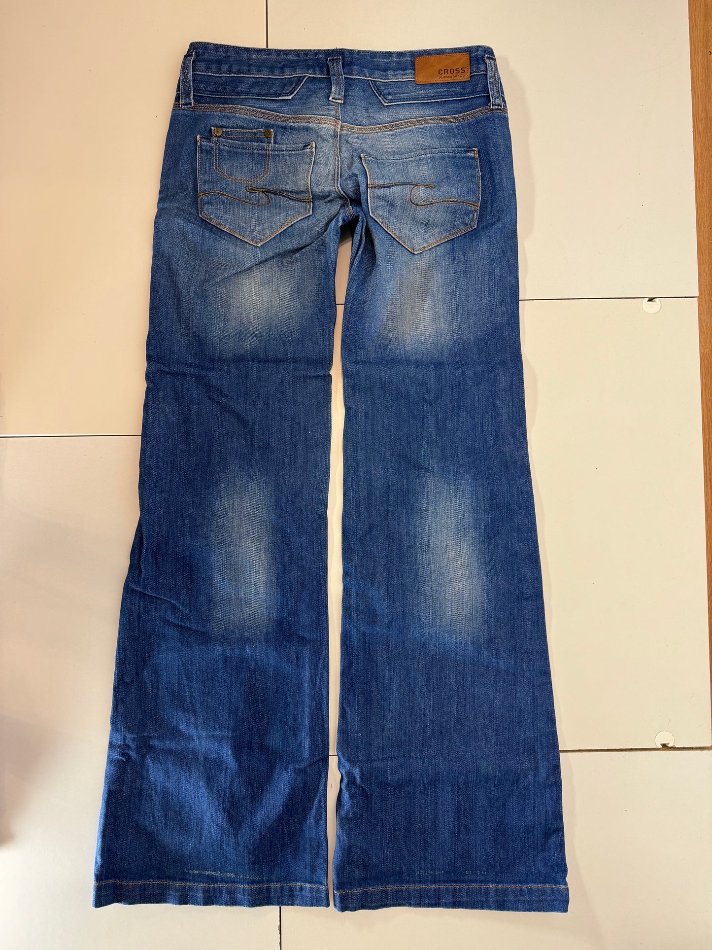 Lågmidjade jeans–stl: S