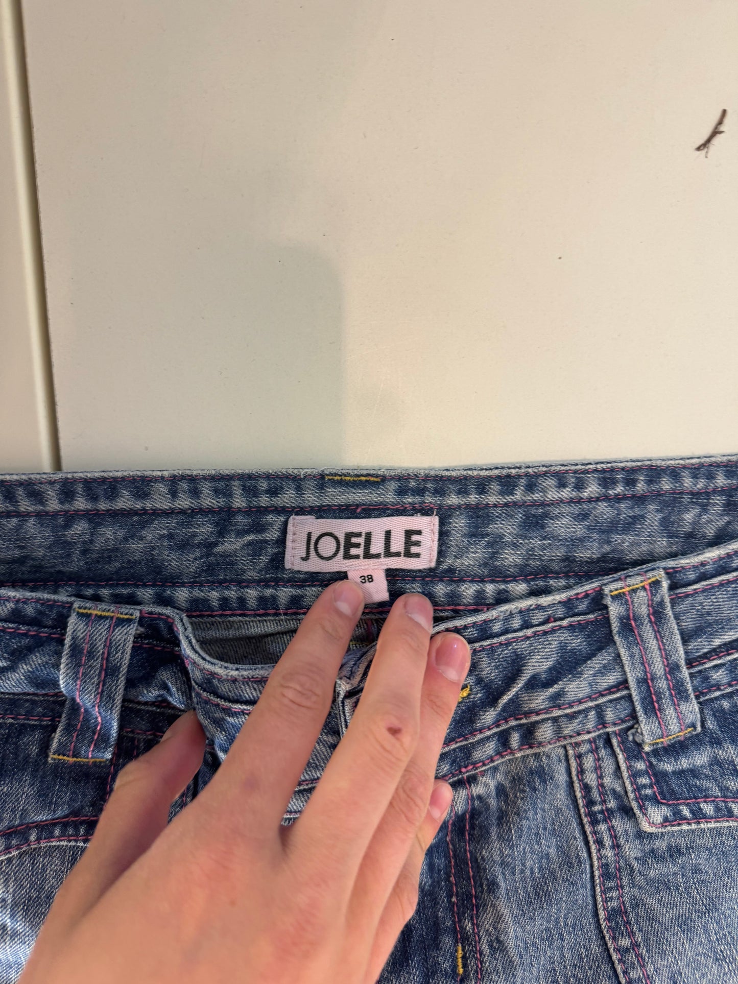 Lågmidjade jeans–stl: M