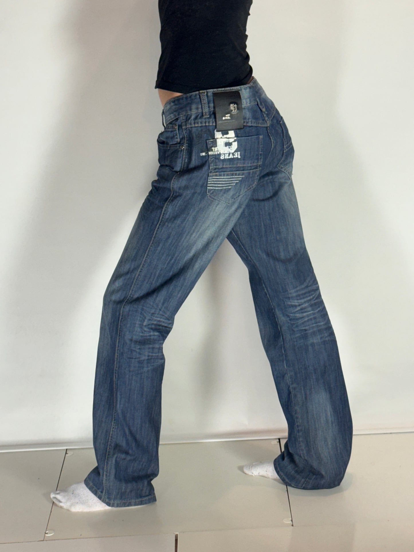 Jeans–stl: M