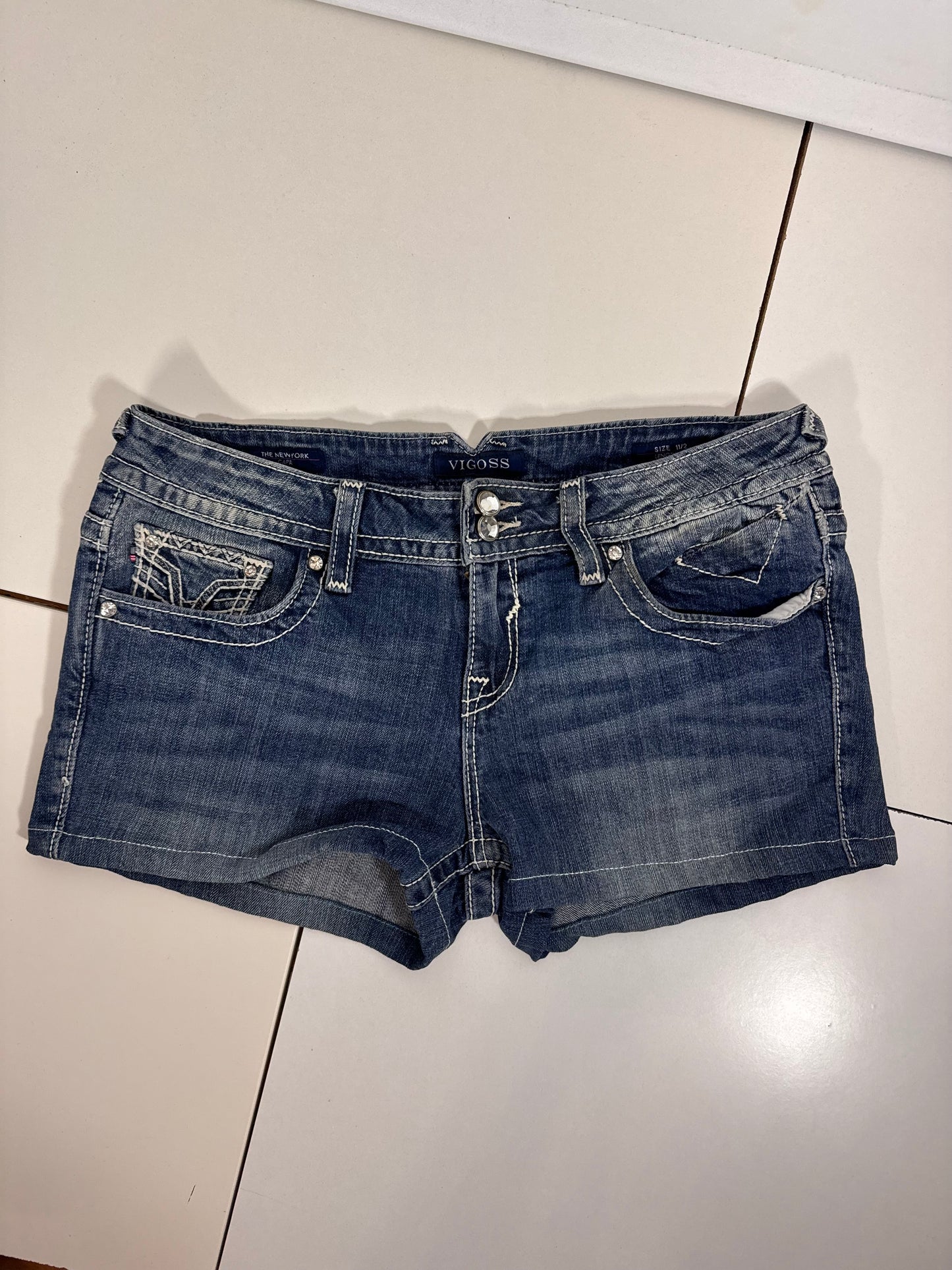 Shorts stl: L