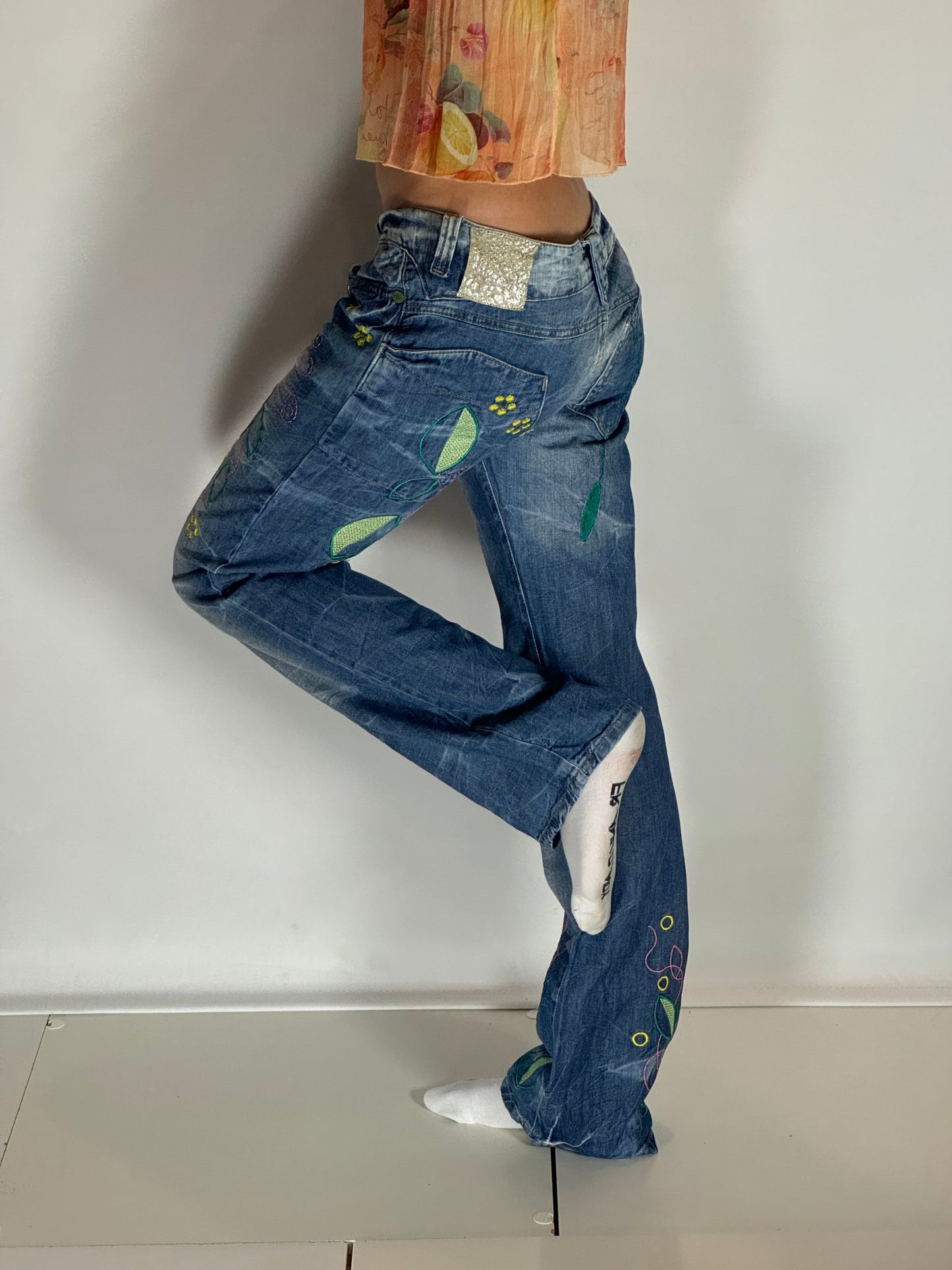 Lågmidjade jeans–stl: S