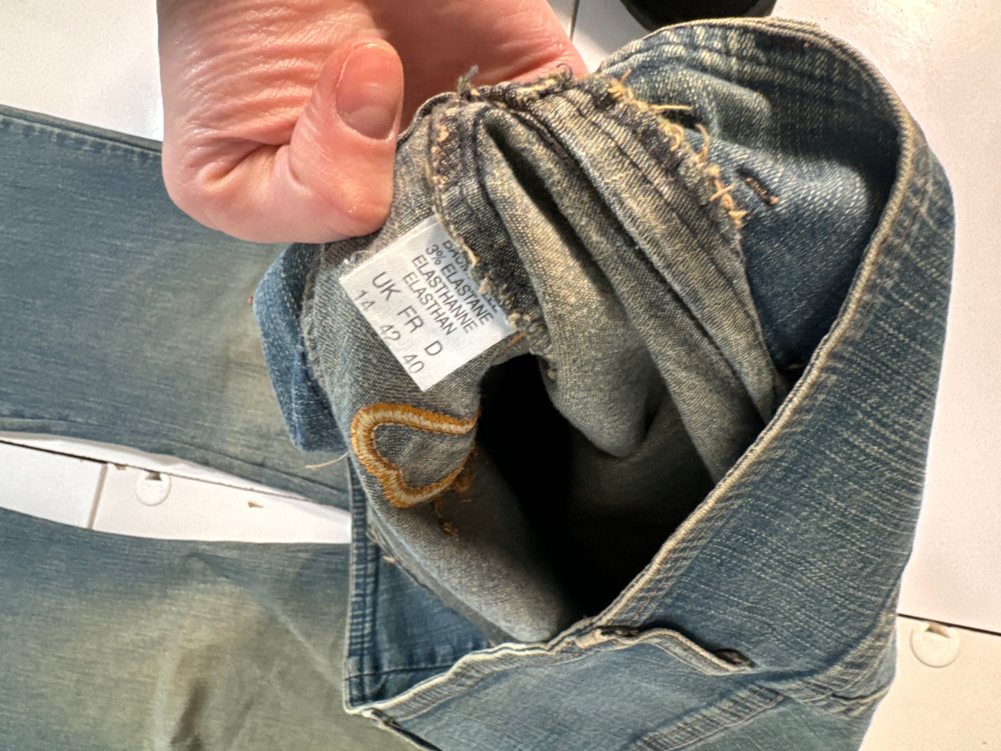 Utsvingte jeans str: M