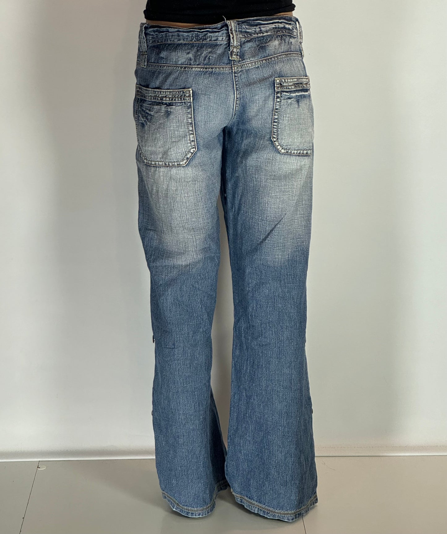 Lågmidjade jeans stl: L