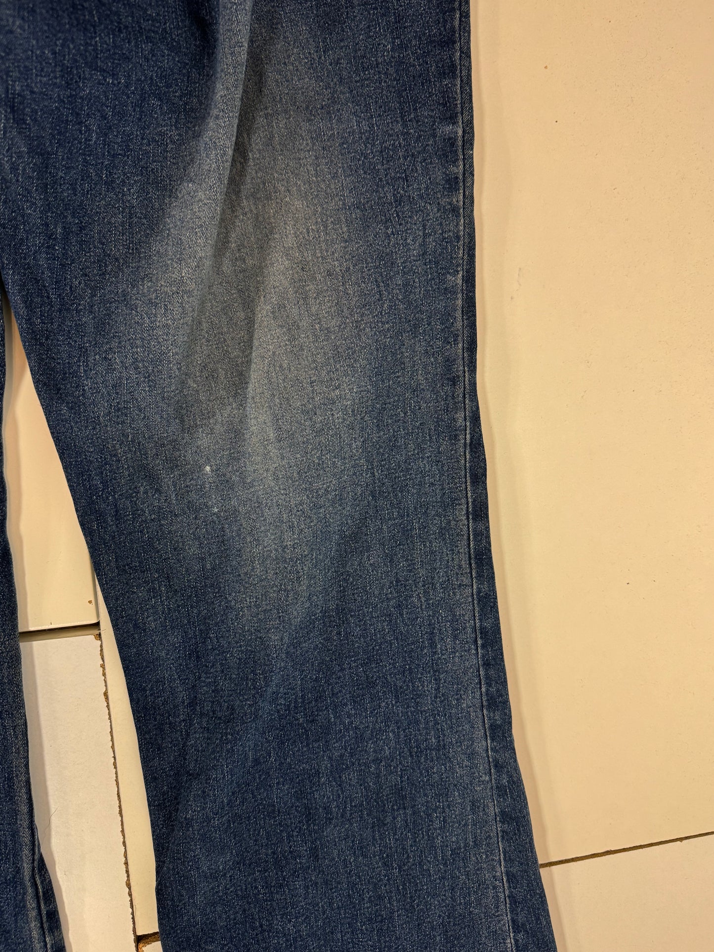 Utsvängda jeans stl: XL