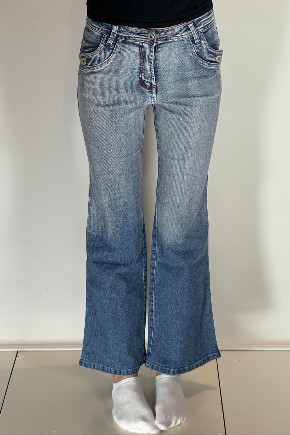 Utsvängda jeans stl: XS