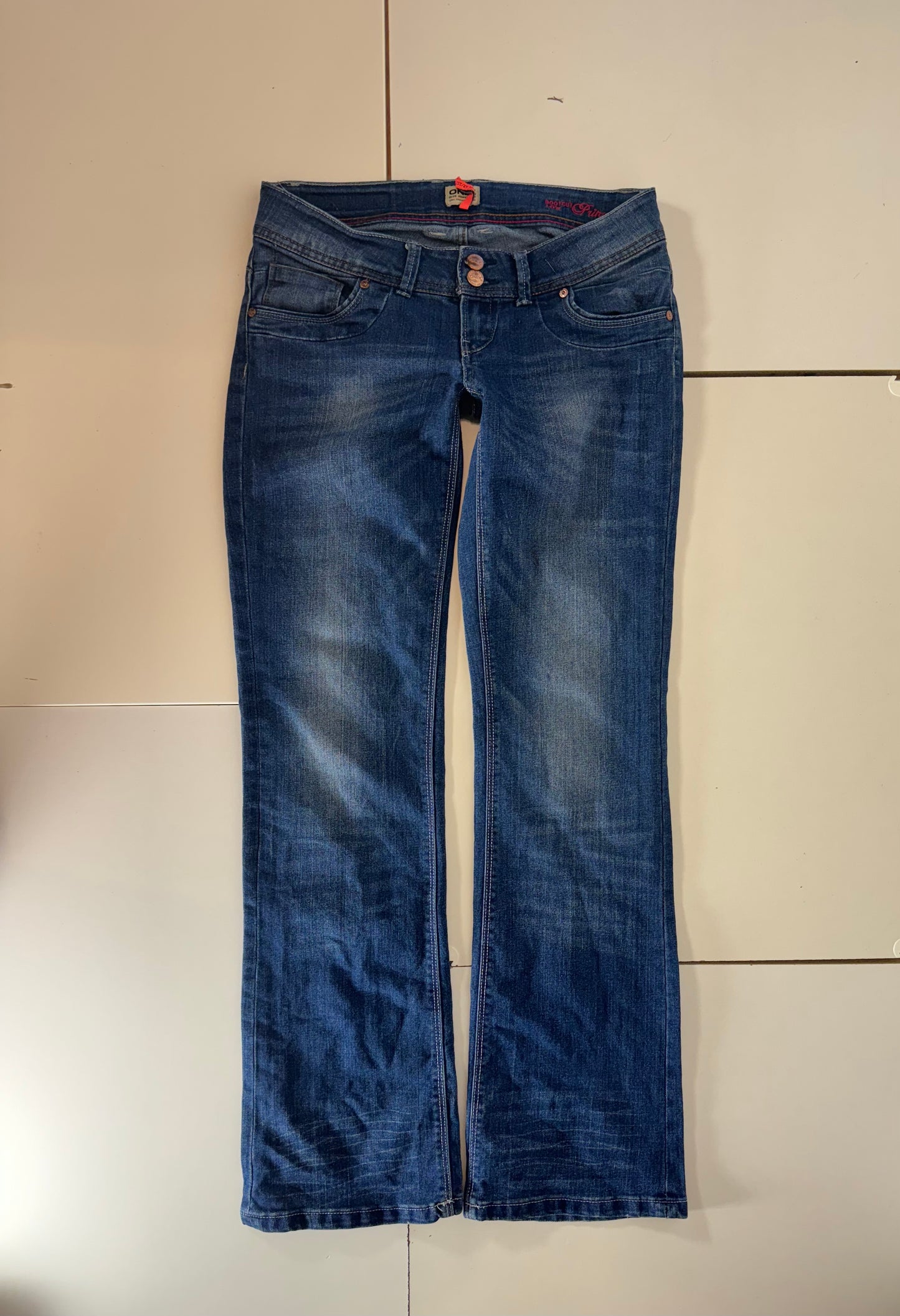 Lågmidjade jeans–stl: S