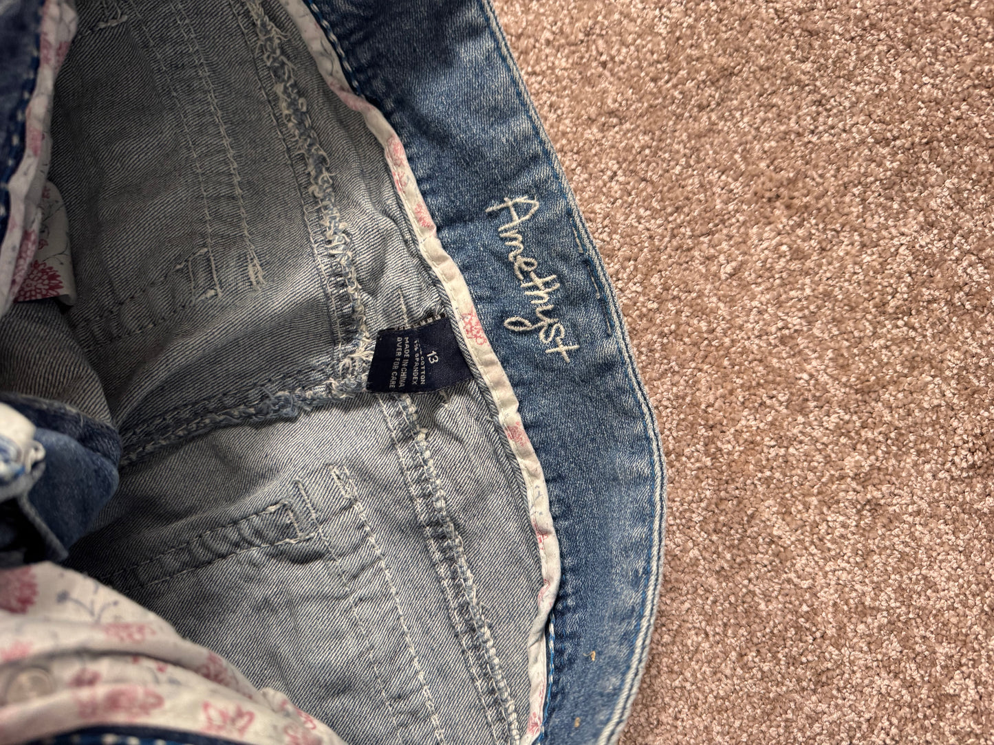 Lågmidjade jeans stl: M