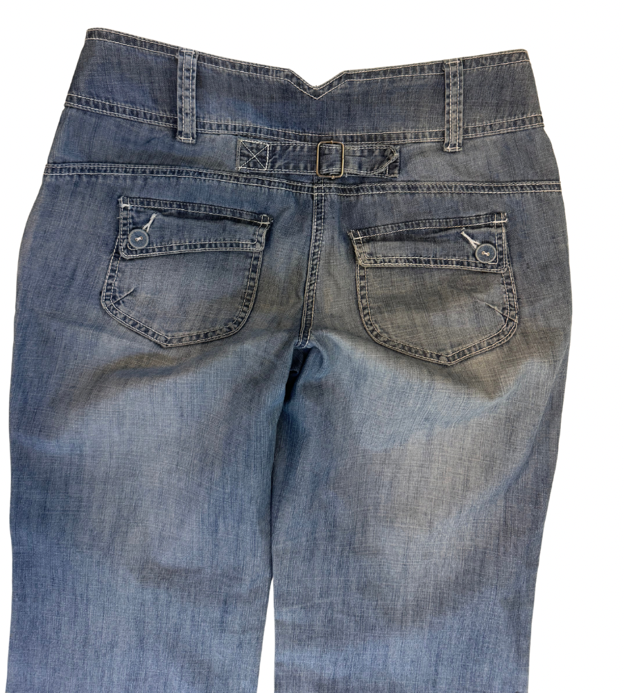 Lågmidjade jeans–stl: M