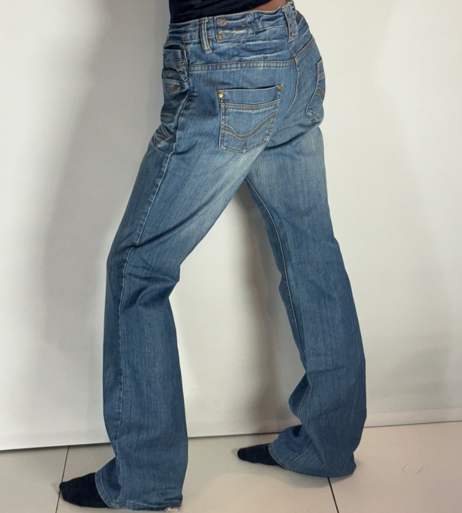 Jeans–stl: M