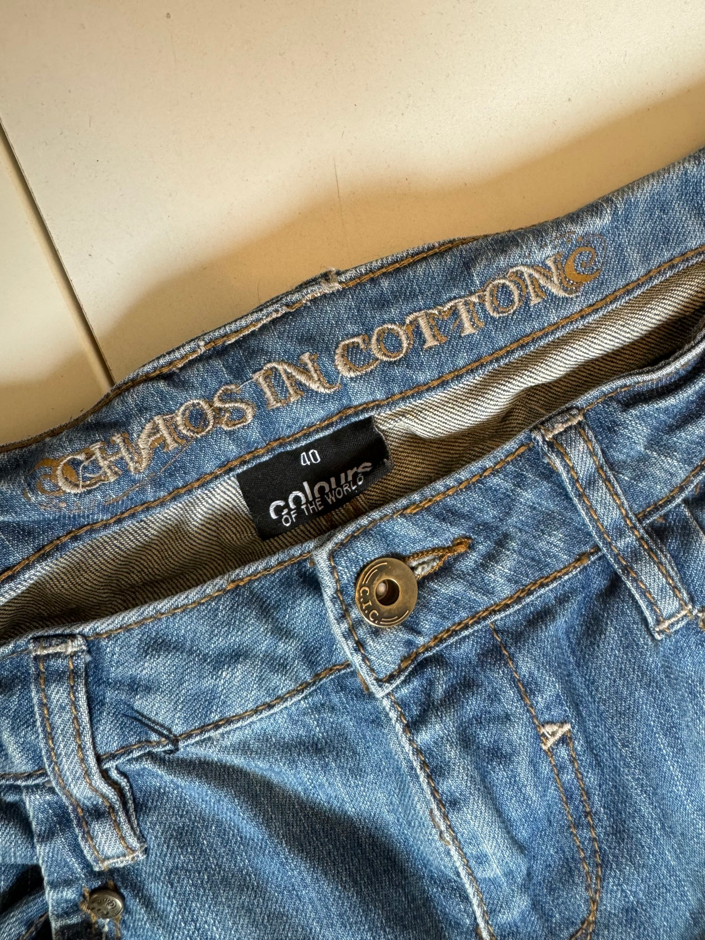 Jeans–stl: M