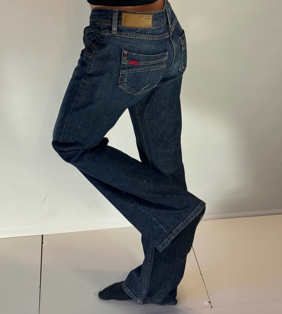 Lågmidjade jeans–stl: M