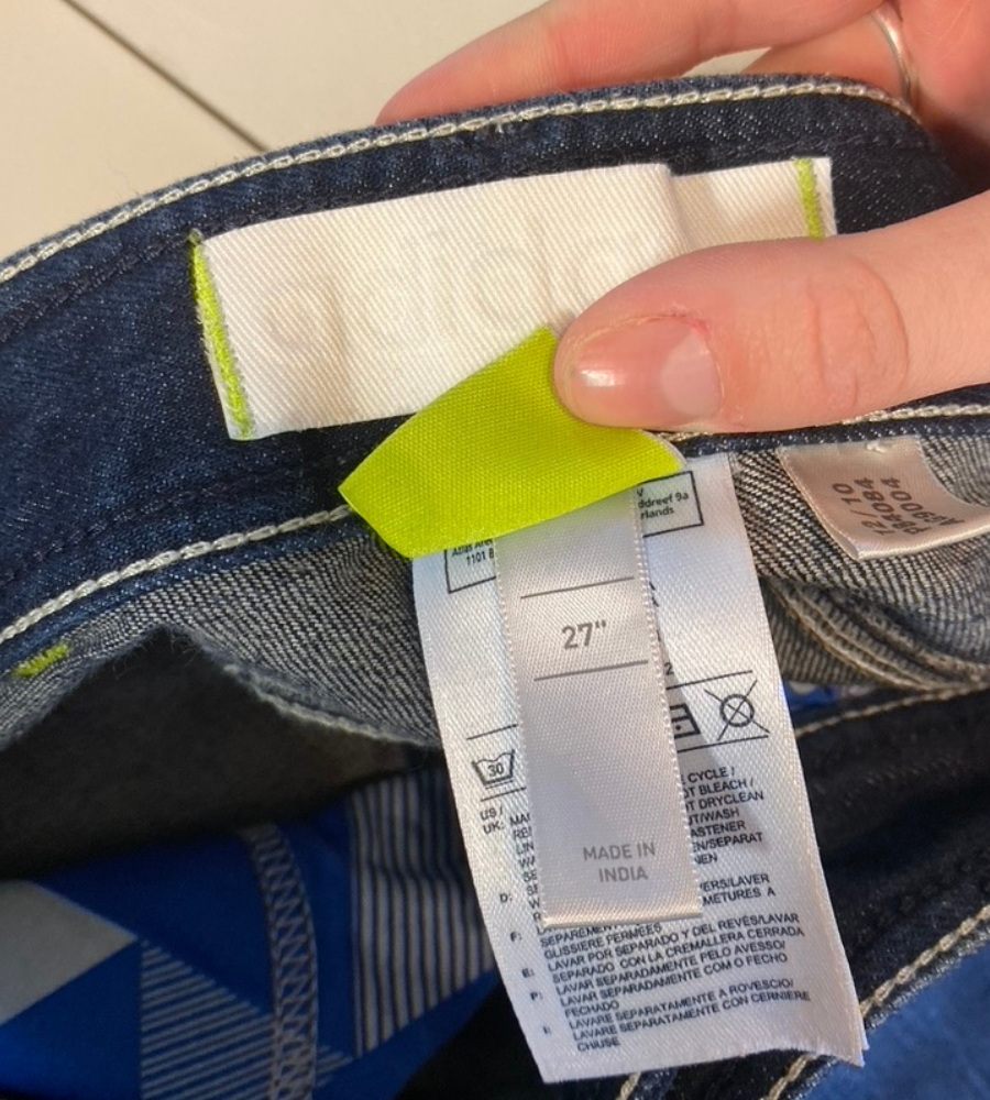 Utsvängda jeans–stl: S