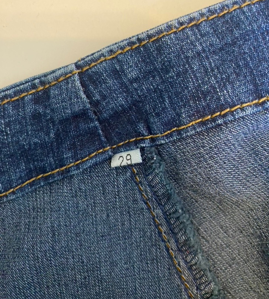Lågmidjade jeans – S