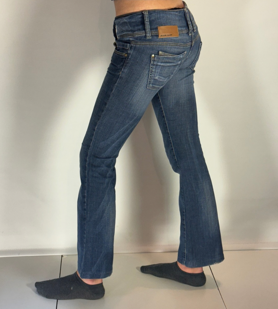 Lågmidjade jeans–stl: S