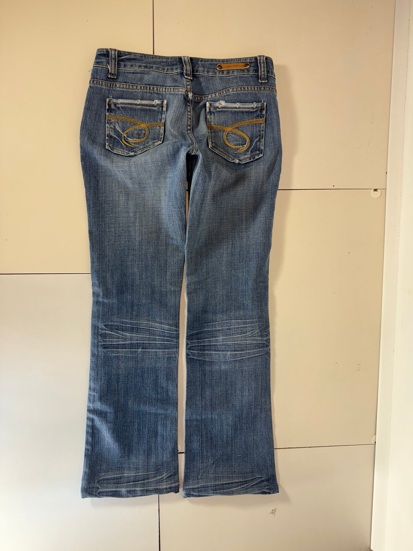 Lågmidjade jeans–stl: S