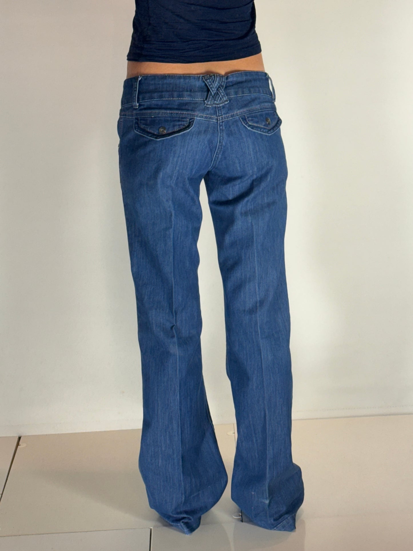 Lågmidjade jeans–stl: S