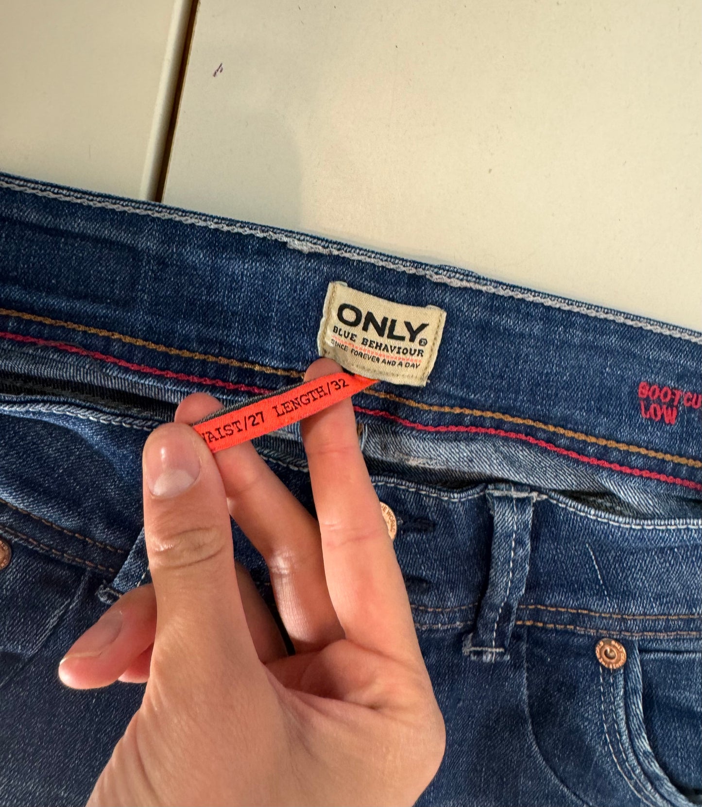 Lågmidjade jeans–stl: S