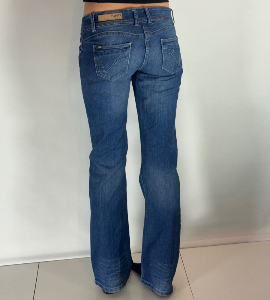Lågmidjade jeans–stl: S