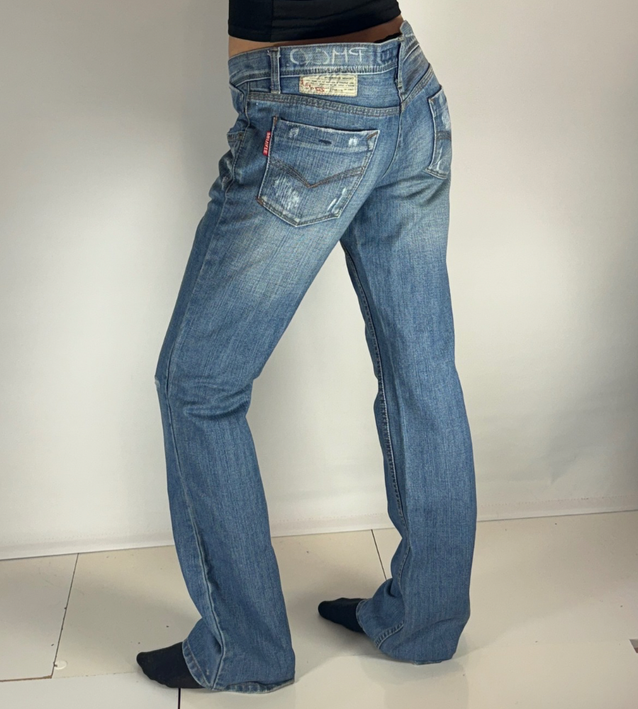 Lågmidjade jeans–stl: L
