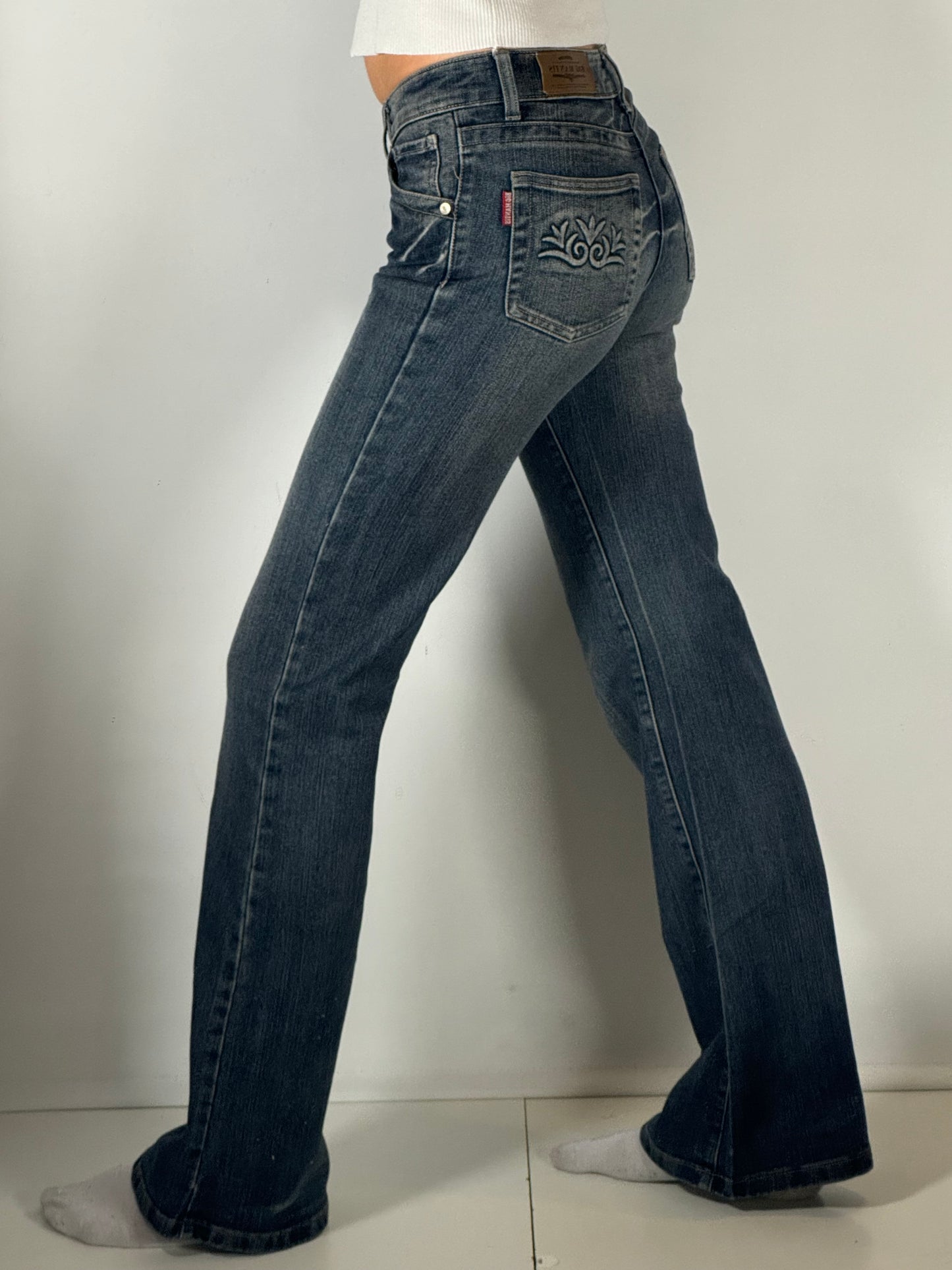 Utsvängda jeans stl: XXS