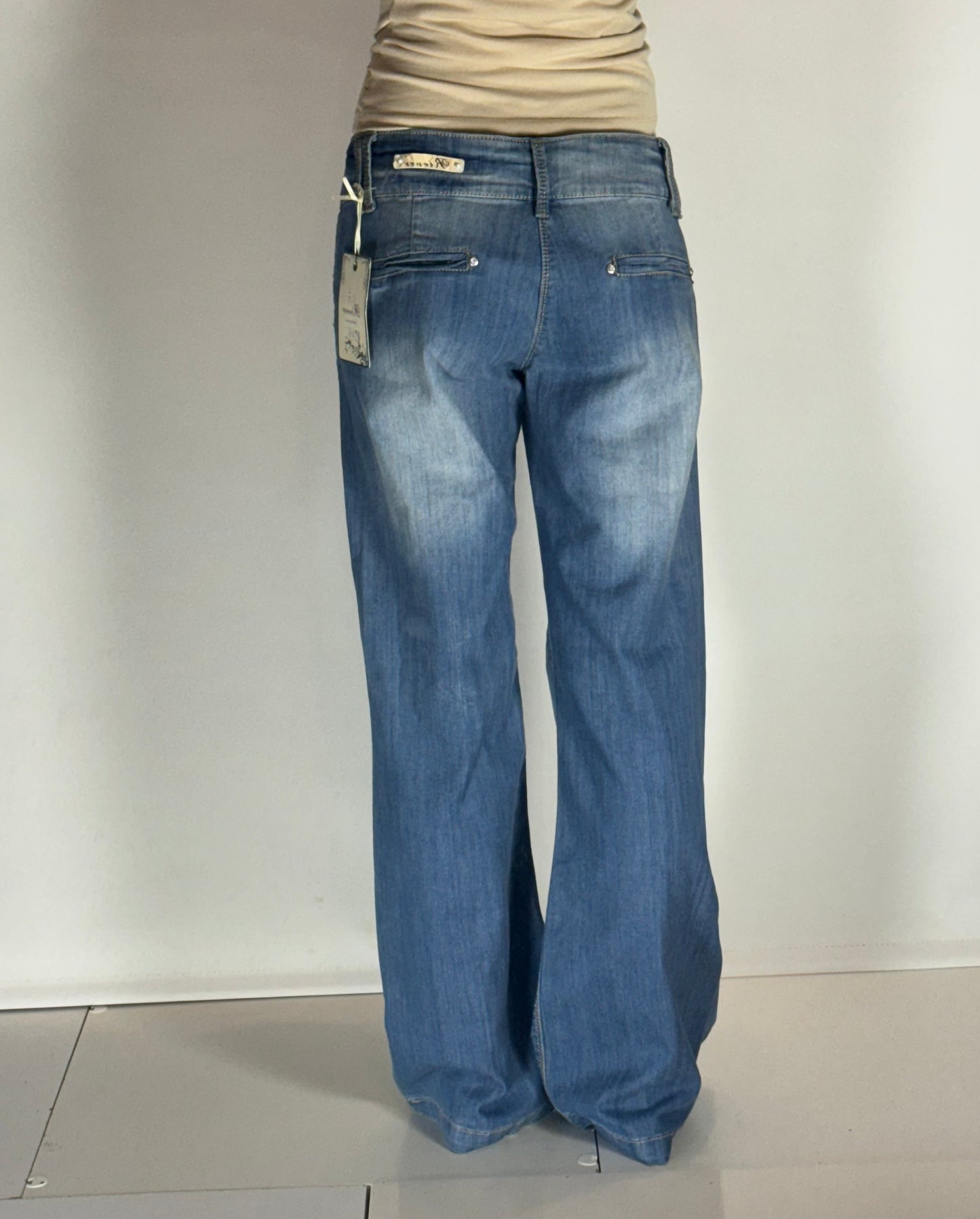Lågmidjade jeans–stl: S