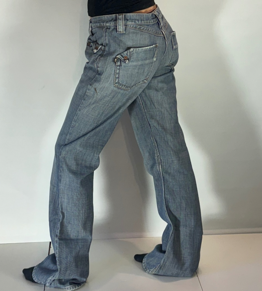 Lågmidjade jeans–stl: M