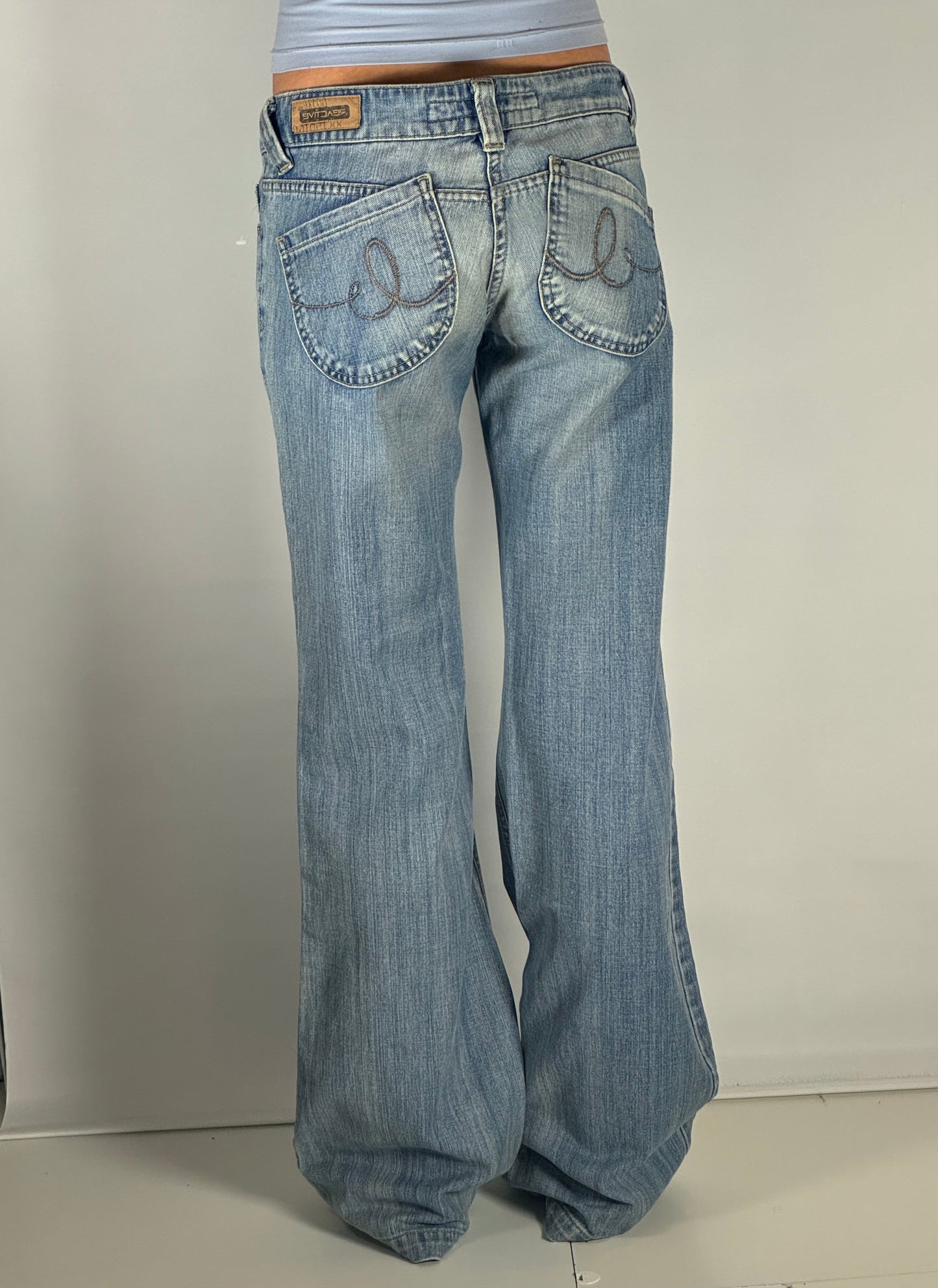 Lågmidjade jeans stl: S