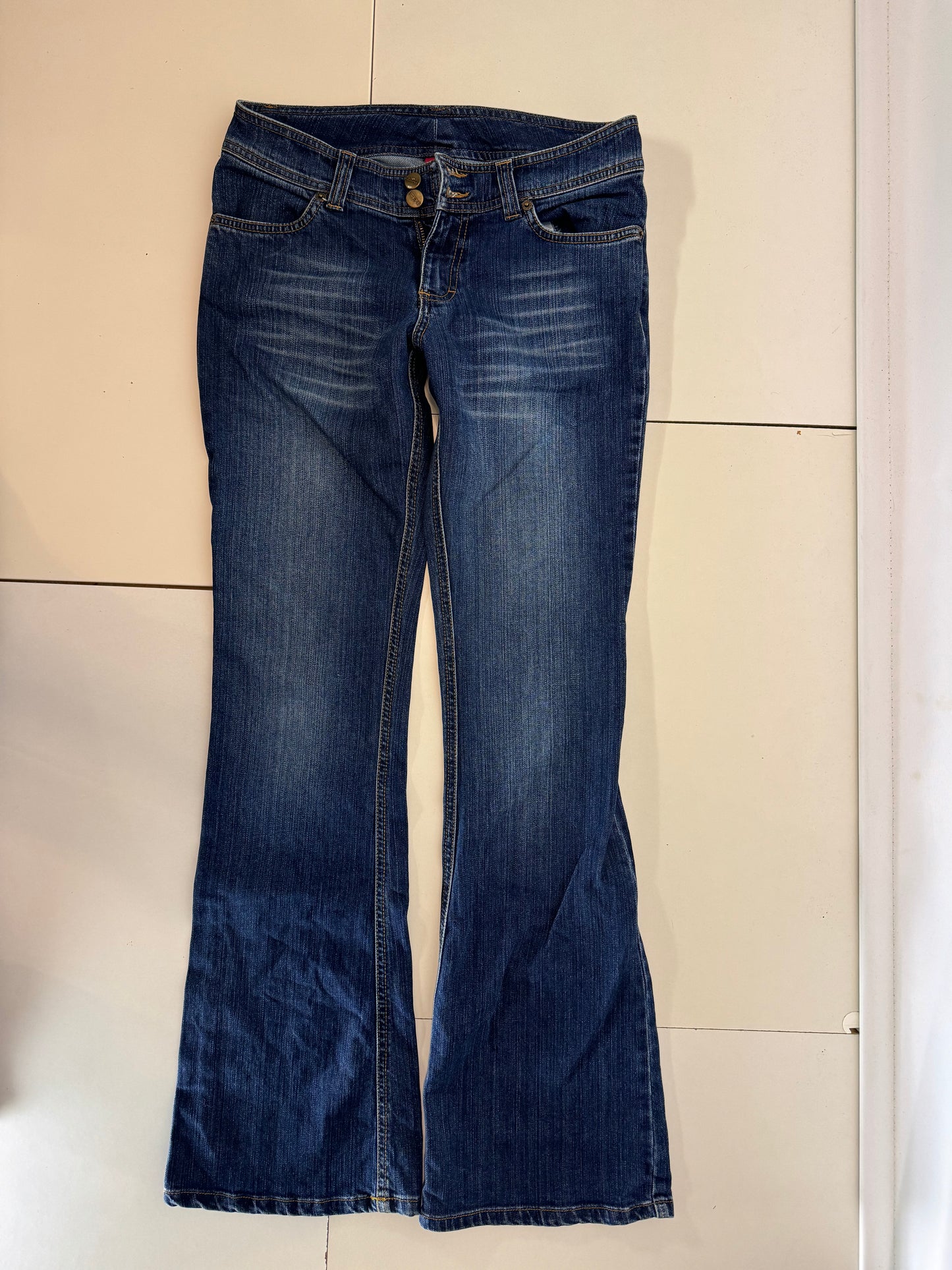 Lågmidjade jeans–stl: S