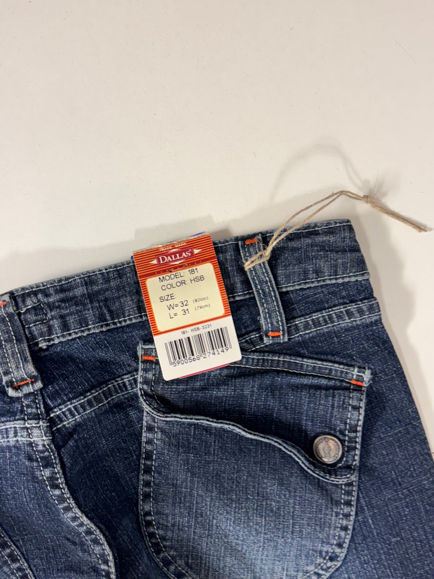Utsvängda jeans stl: S