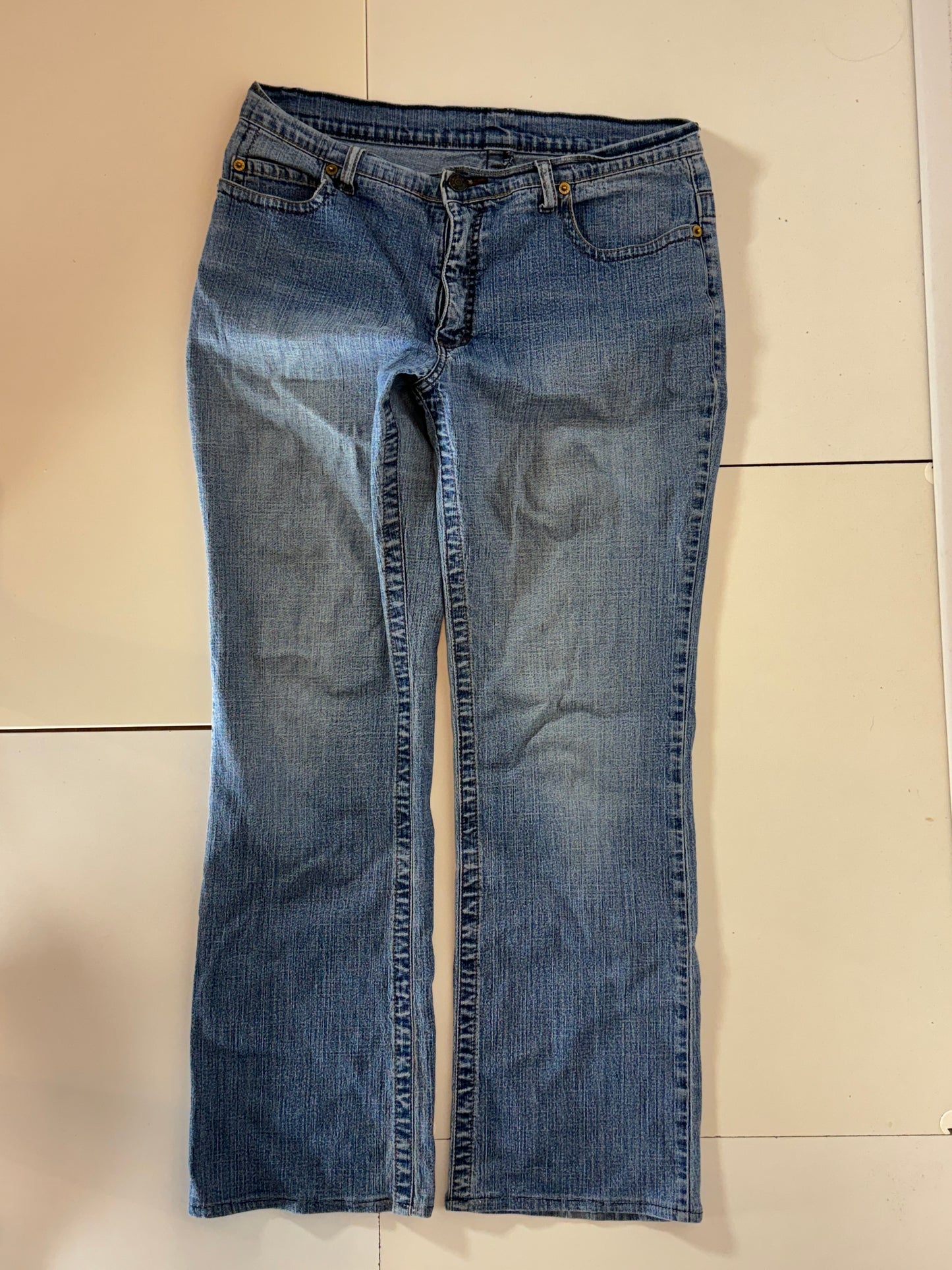Jeans stl: M