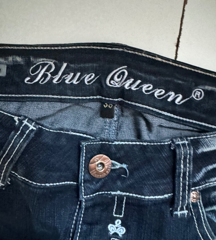 Lågmidjade jeans–stl: M