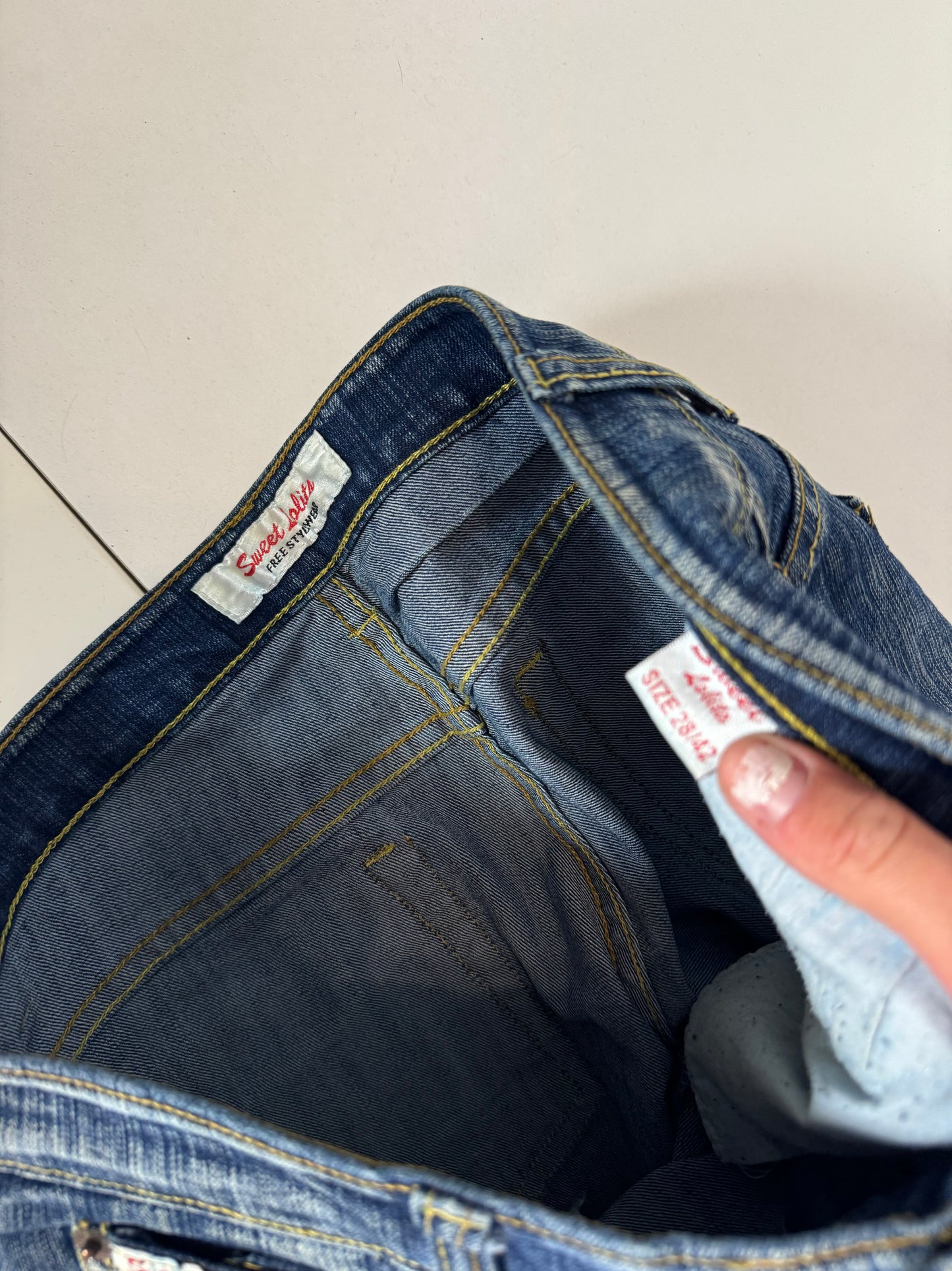 Lågmidjade jeans–stl: S