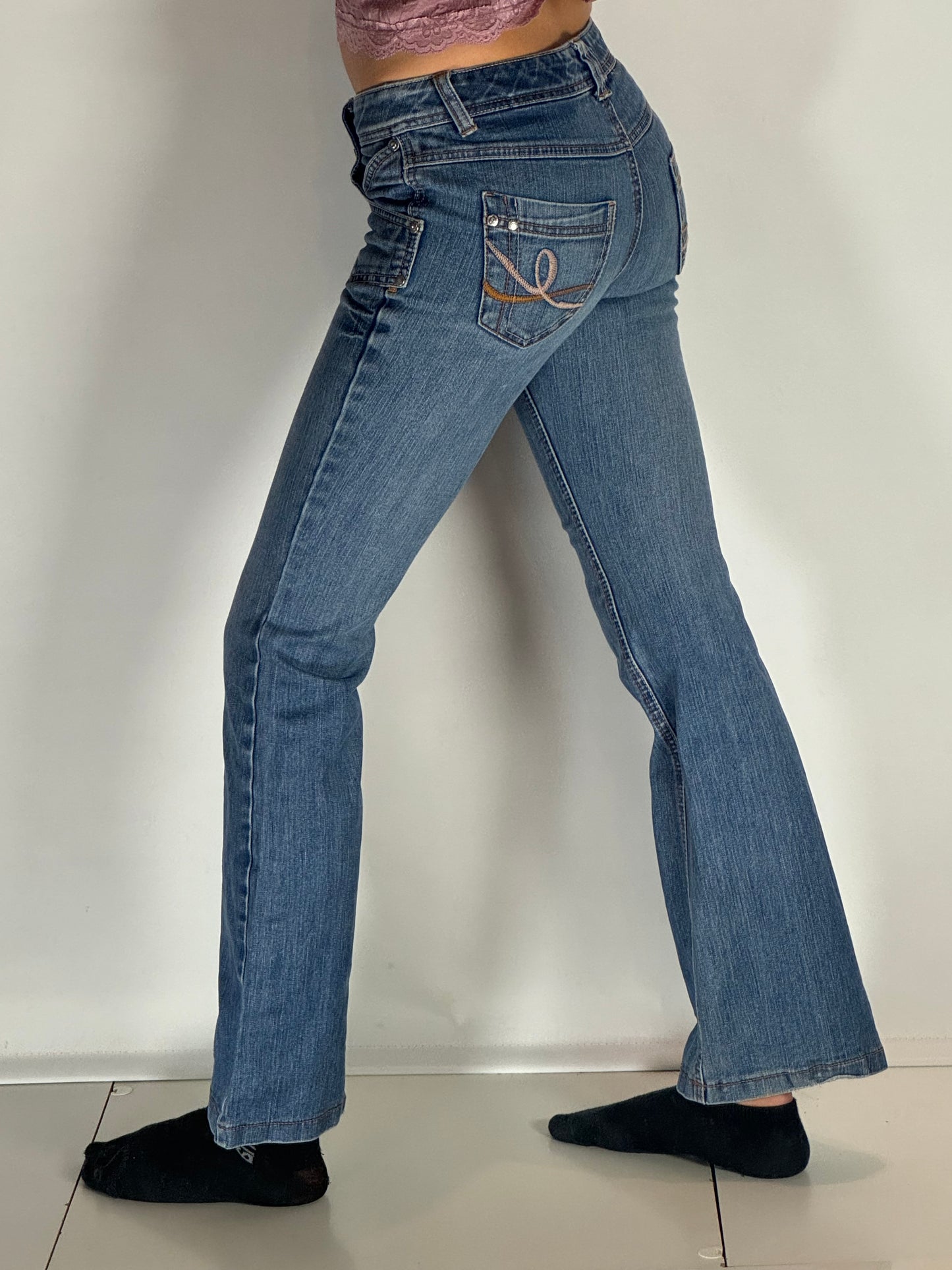 Lågmidjade jeans–stl: XXS