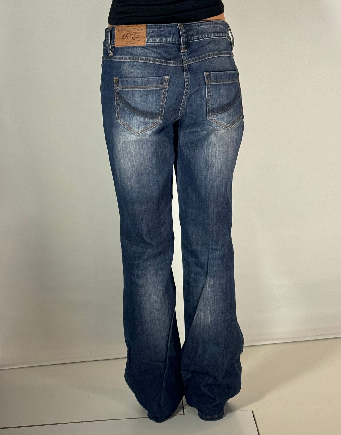 Lågmidjade jeans stl: M