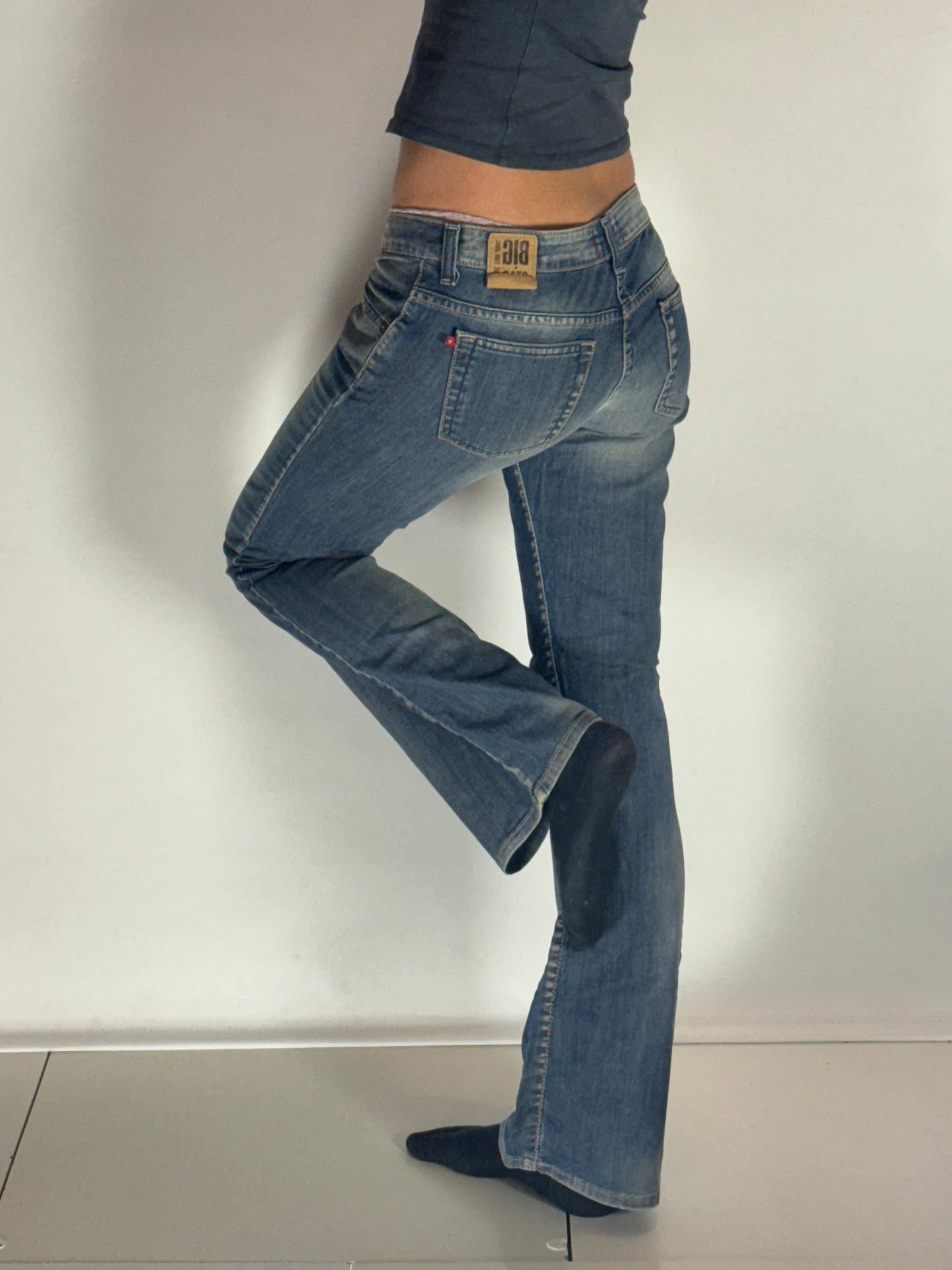 Lågmidjade jeans–stl: S