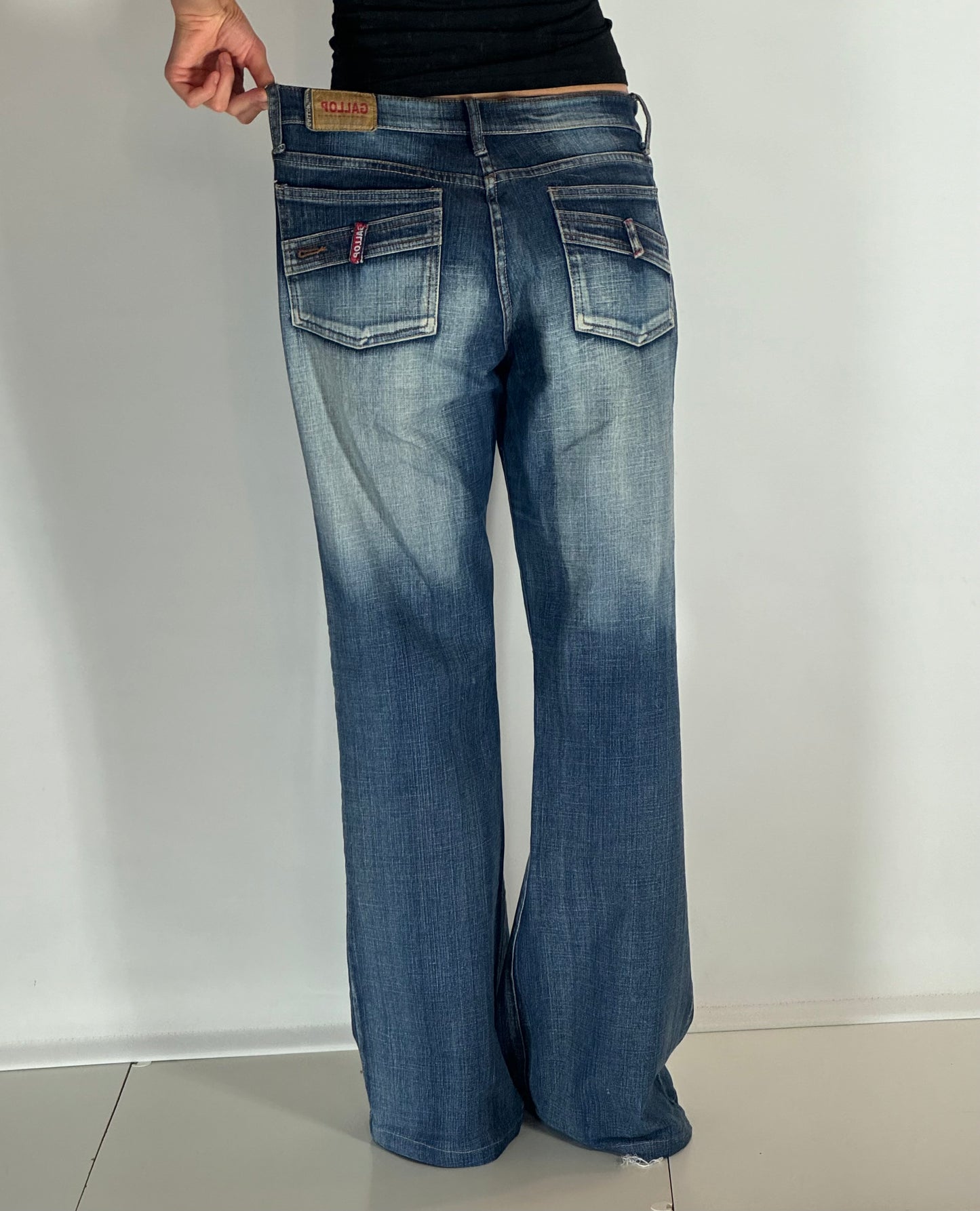 Lågmidjade jeans stl: L